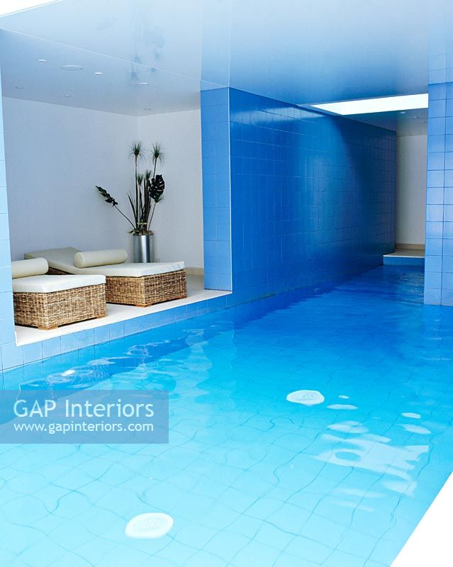 Contemporary indoor swimming pool