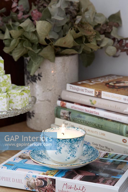 Classic tea cup and saucer candle holder