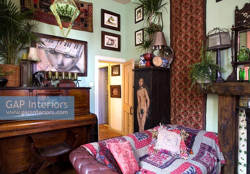 Eclectic country living room 