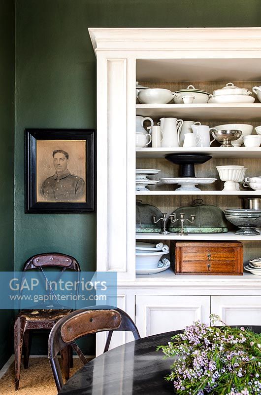 Country dining room storage