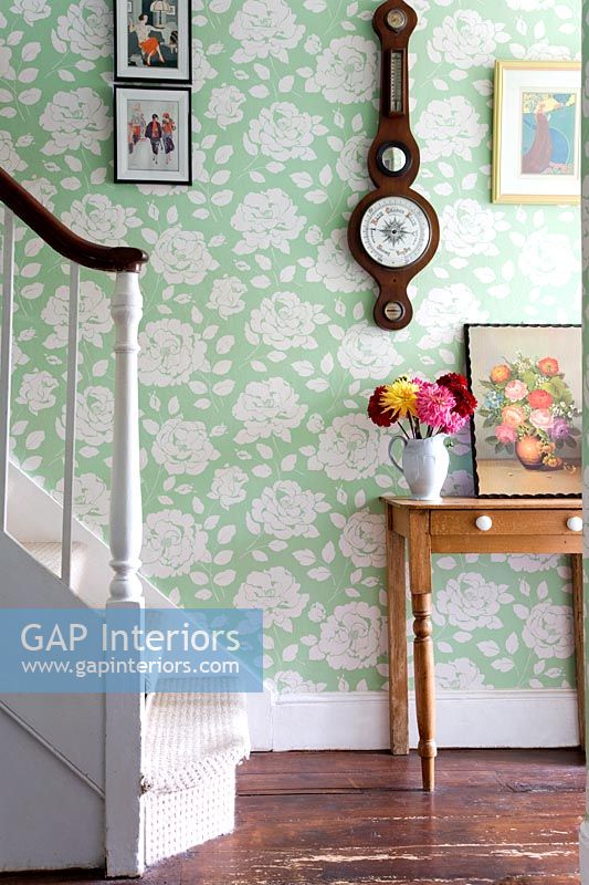 Floral wallpaper in hall