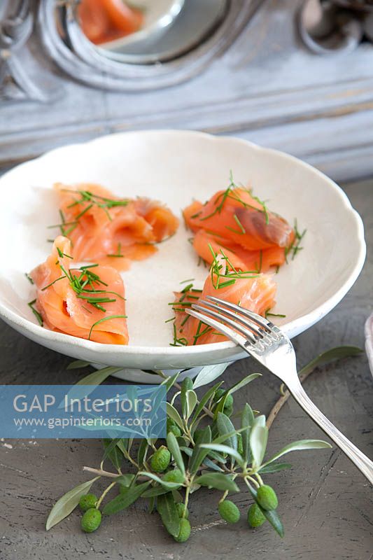 Smoked salmon with chives