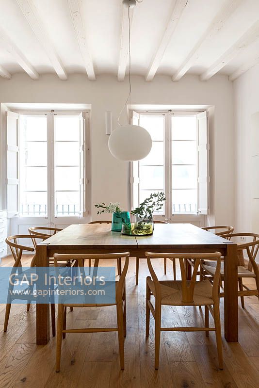 Wishbone chairs at dining table