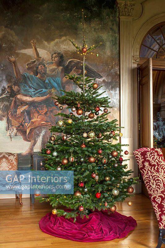 Christmas tree in the high saloon, Castle Howard