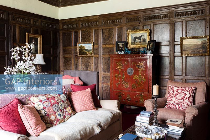 The winter parlour with oak panelling added in 1609, Cothay Manor