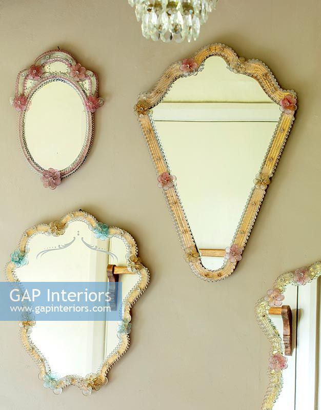Collection of vintage mirrors 