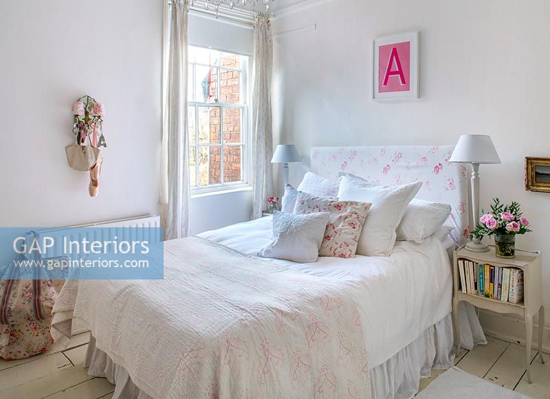 Pink and white country bedroom 