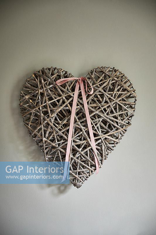 Wall decorative heart 