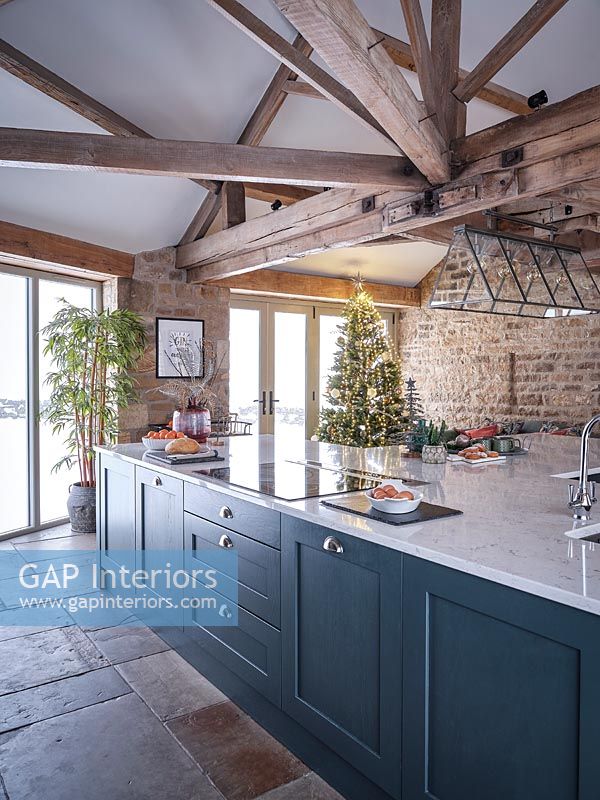Modern country kitchen decorated for Christmas 