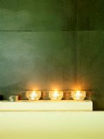 Candles on side of bath