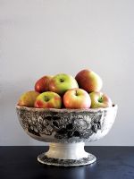Apples in decorative fruit bowl 