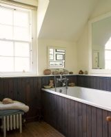 Country style bathroom