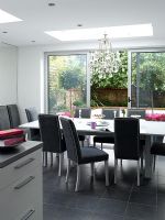 Contemporary dining room