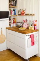 Freestanding unit in country kitchen