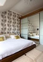 Modern bedroom with feature wall