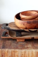 Detail of wooden bowls and plates 