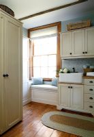 Country laundry room 
