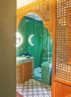 Moorish style bathroom with fretwork screens