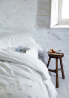 White bedding
