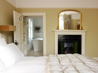 Classic bedroom with en suite