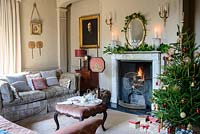 Country living room decorated for christmas