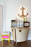 Boat shaped drinks cabinet