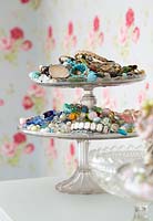 Jewellery display on cake stand