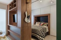 Modern bedroom with built in wardrobes and partition wall 