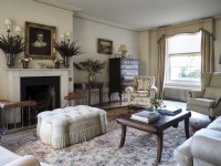 Cosy drawing room