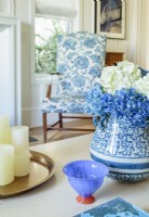 From accessories to upholstery, furniture and collections, Lindaâ€™ s fondness for blue is evident throughout the home.