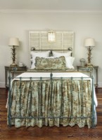 For the guest bedroom, Anita chose a French toile for its color and pattern.