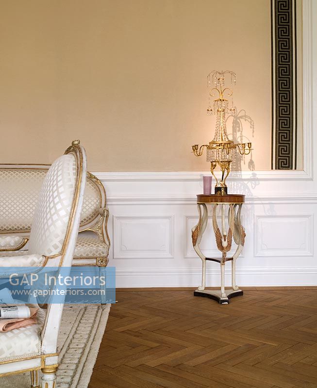 Traditional dining room with parquet flooring 