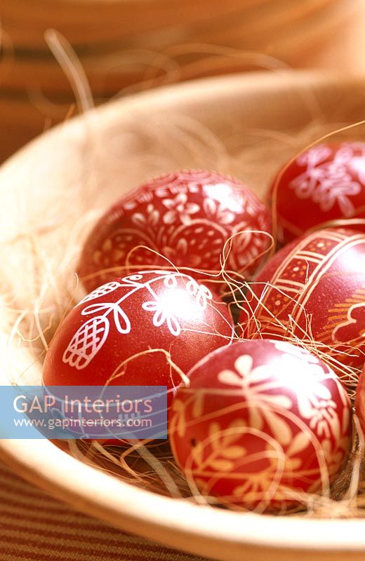Decorated Easter eggs in bowl 