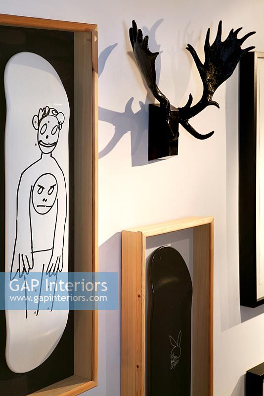 Antlers and paintings detail 