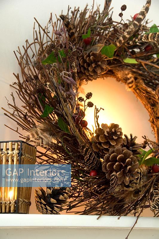 Detail of Christmas wreath and candles 