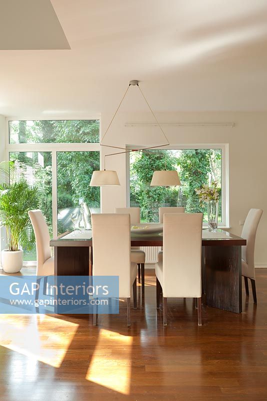 Modern dining room tables and chairs 
