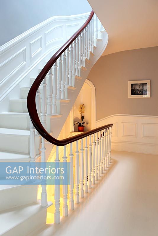 Classic curved staircase 
