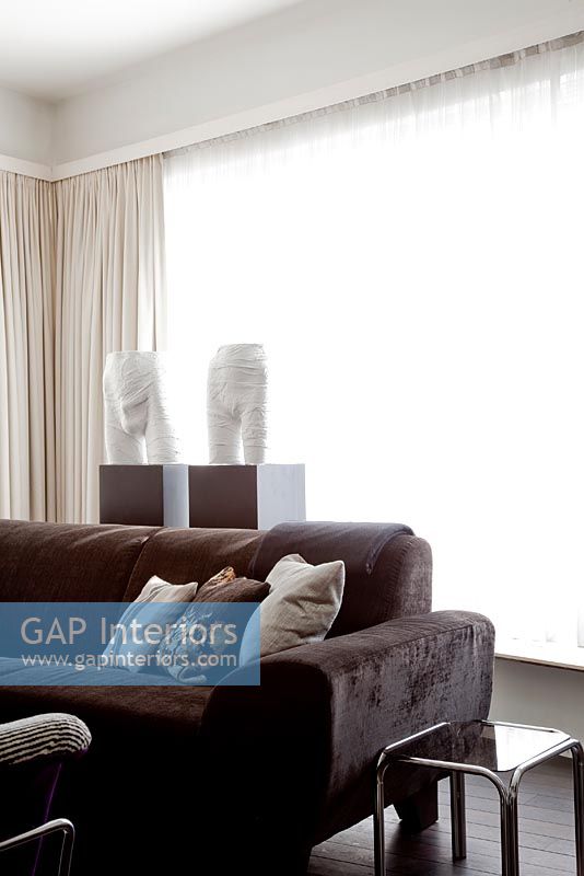 Sculptures in modern living room 