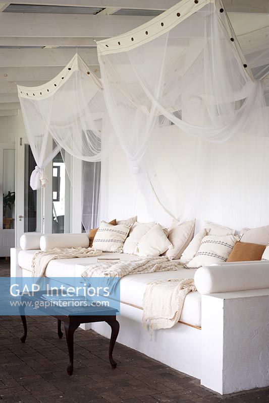 Modern sofa iwth canopy mosquito nets