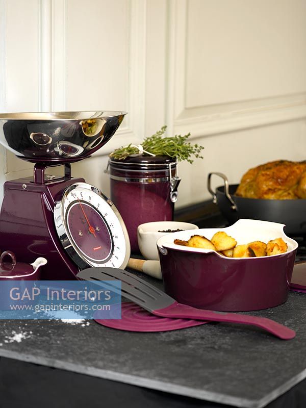 Purple kitchen accessories