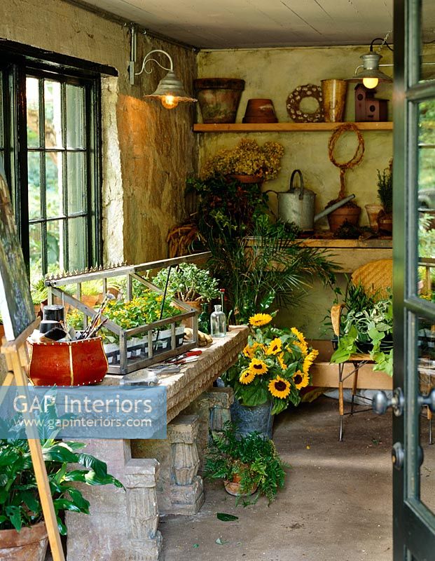 Classic country potting shed 