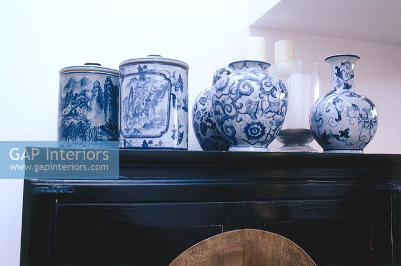 Collection of oriental ceramics 