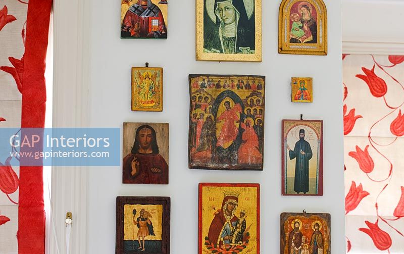 Display of religious paintings 