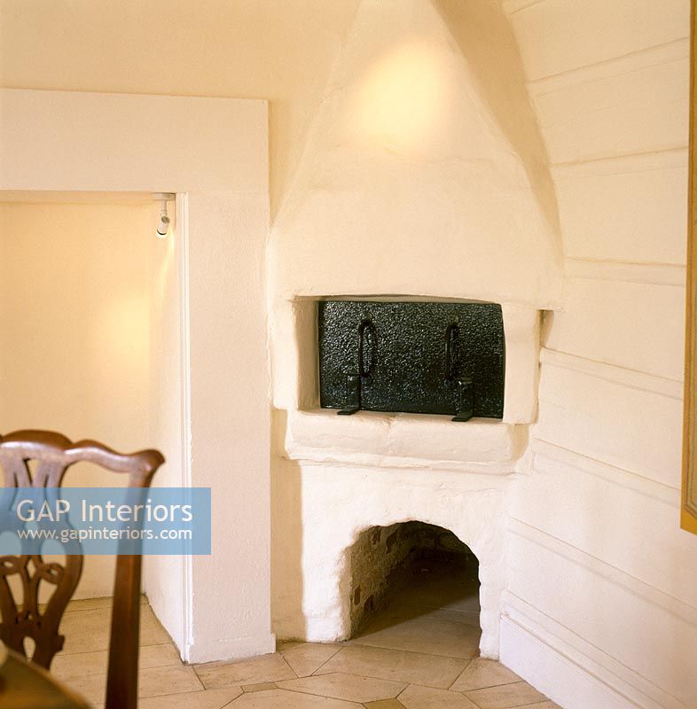 Pizza oven and fireplace 