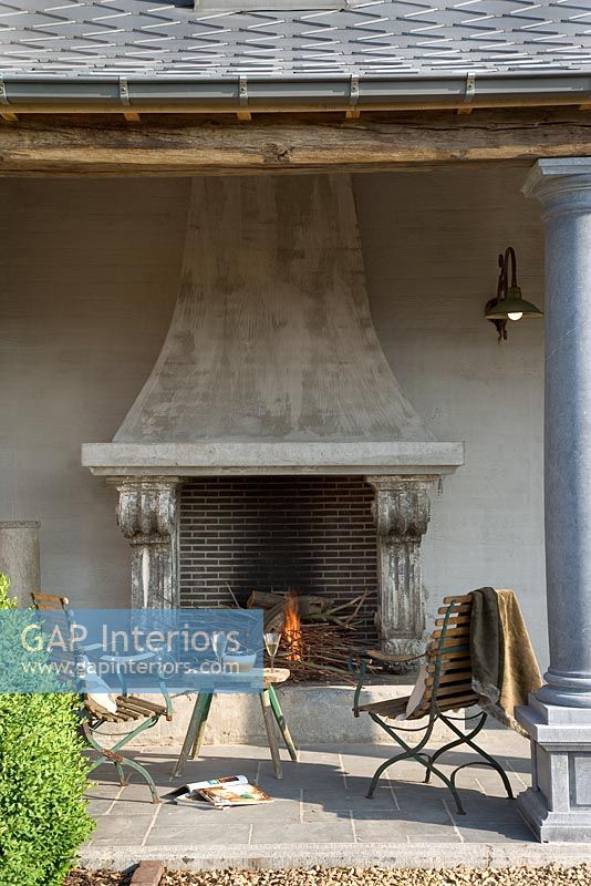Classic patio with fireplace