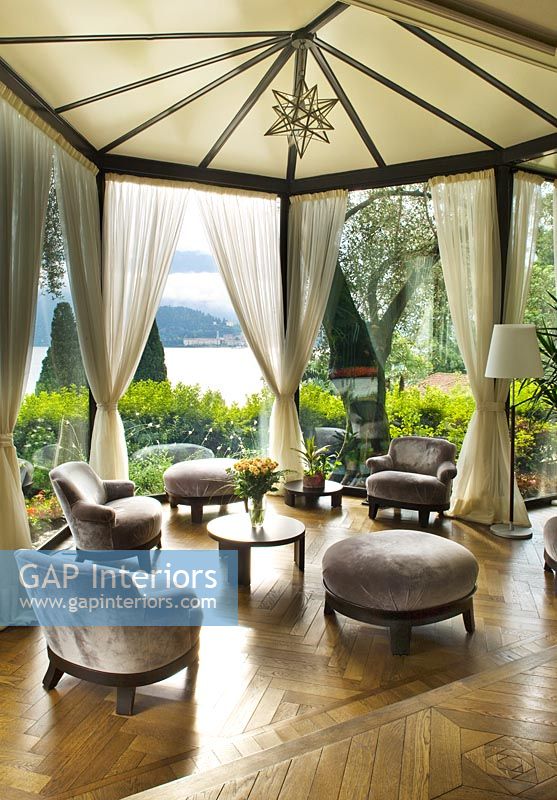 Modern living room with view over Lake Como