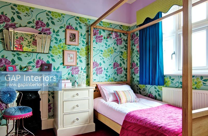 Colourful girls bedroom