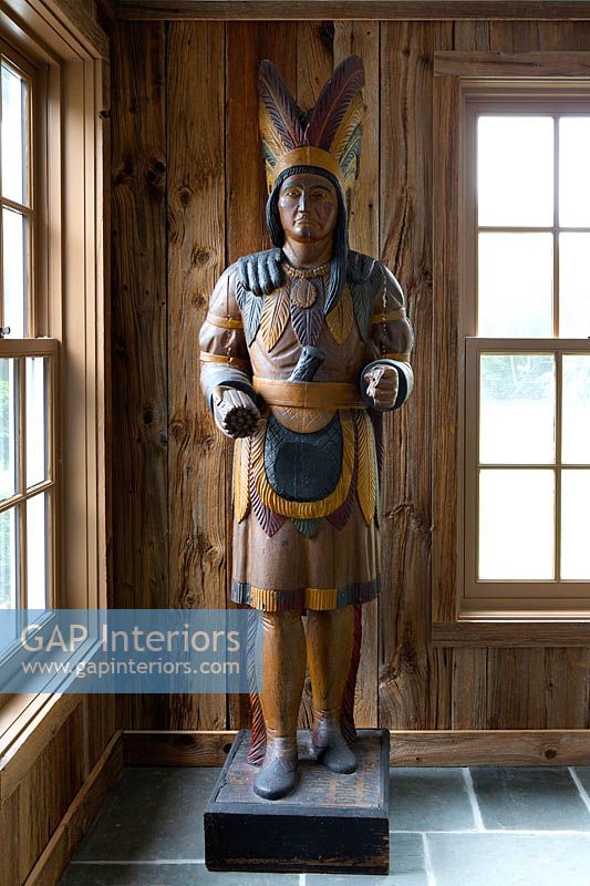 American indian statue 