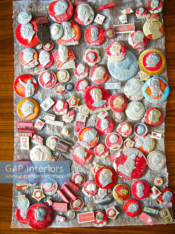 Buttons and badges