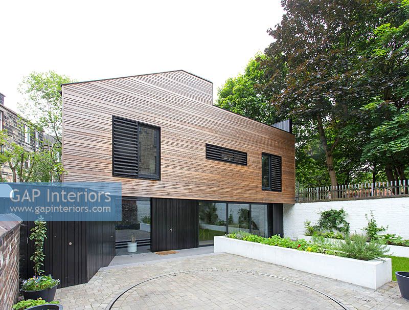 Contemporary timber clad house